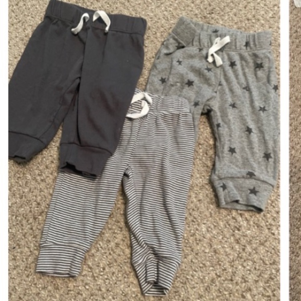 Set of 3 baby joggers, all 6 months